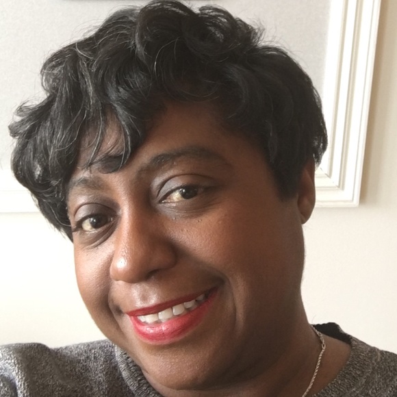 Meet your Posher, Barbara - Picture 1 of 1